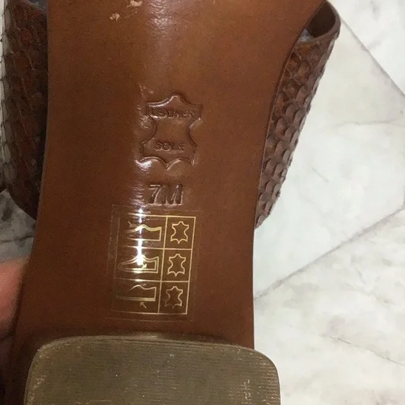 Tory Burch Tan Leather Sandals - Picture 3 of 7